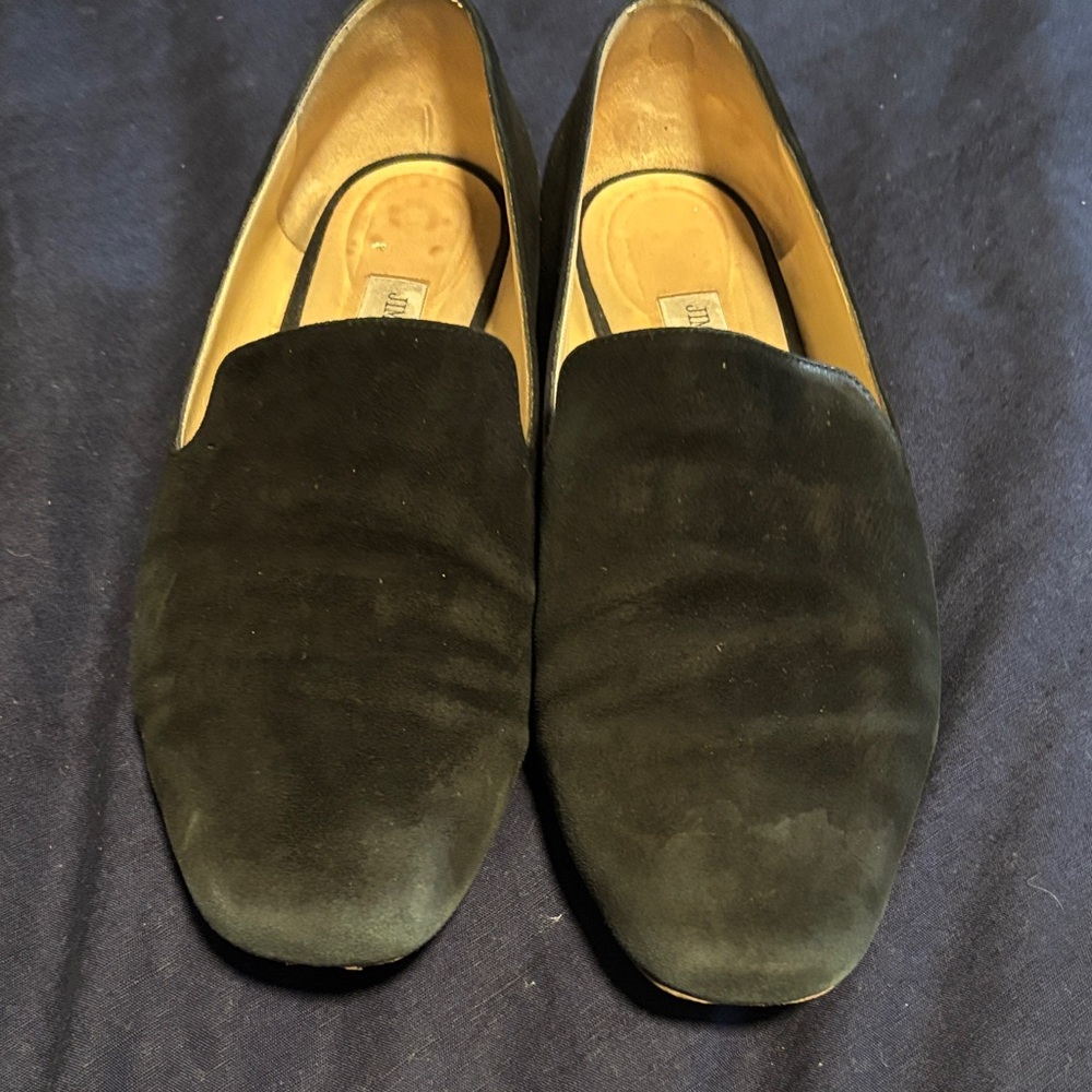 Woman’s Black Suede Loafers